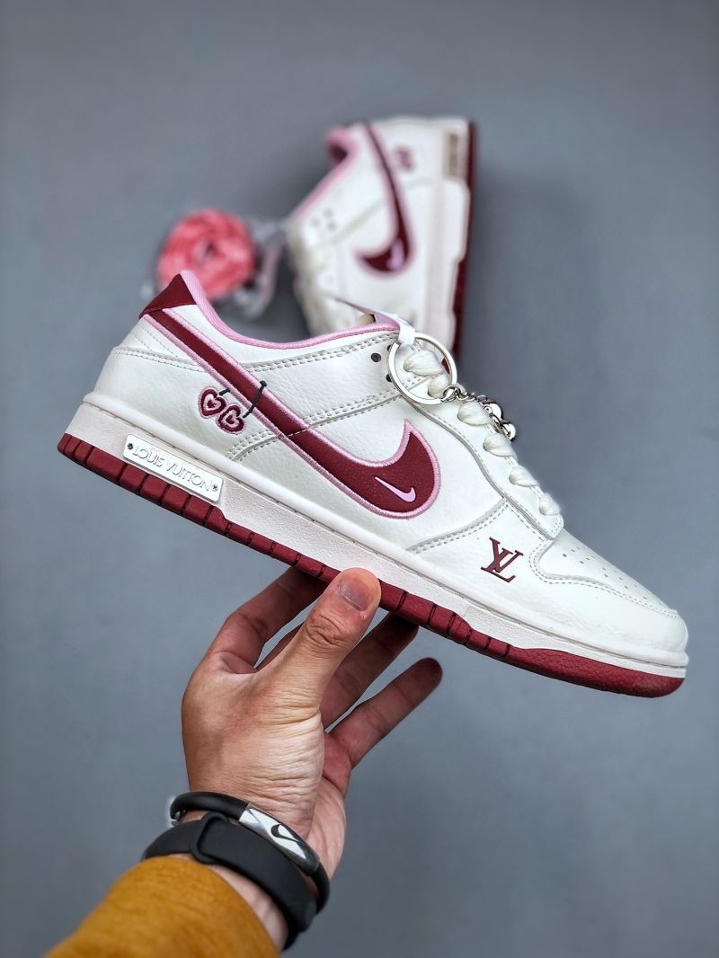 Nike Dunk Shoes